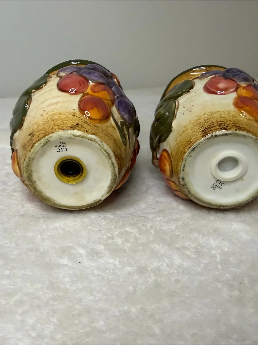 CIC Ceramic Large Salt & Pepper Shakers with  Applied Grapes Design